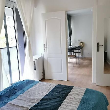 Cosy Apartment At Merignac-Centre Екстер'єр фото