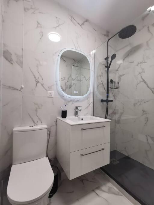 Cosy Apartment At Merignac-Centre Екстер'єр фото