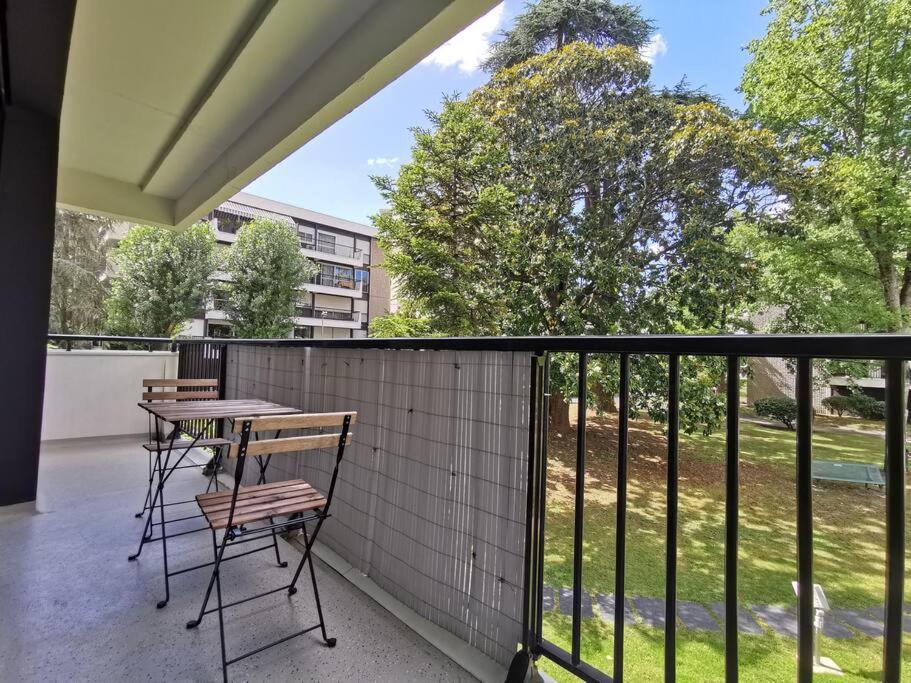 Cosy Apartment At Merignac-Centre Екстер'єр фото