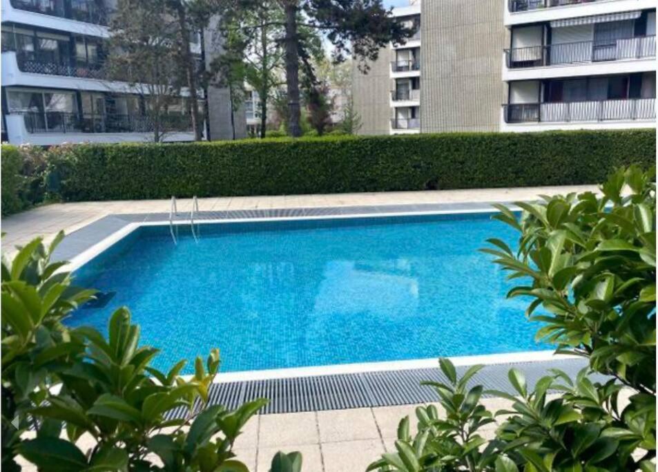 Cosy Apartment At Merignac-Centre Екстер'єр фото